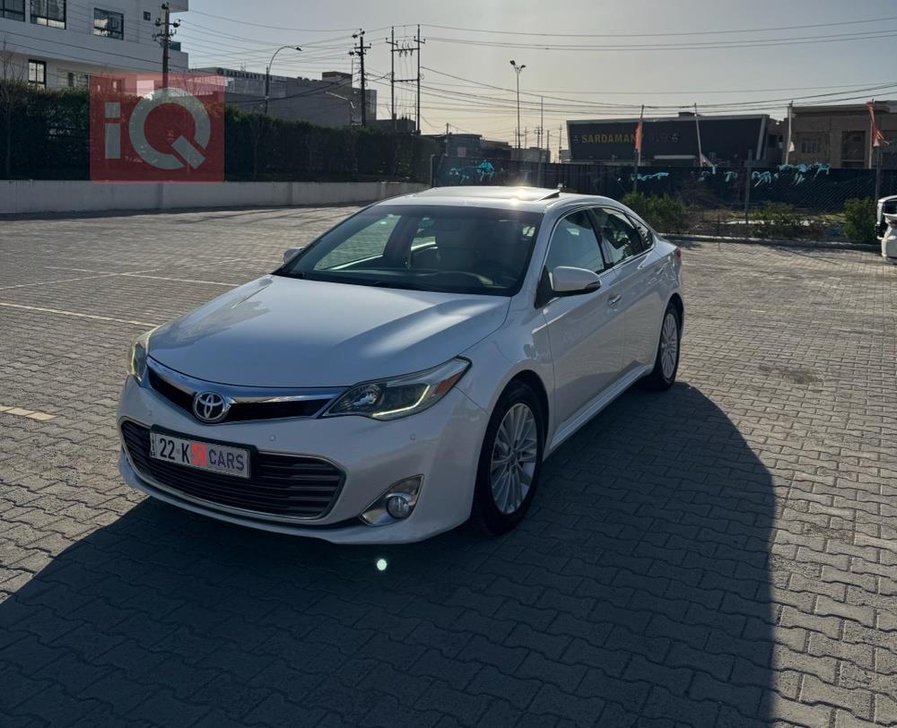 تويوتا أفالون